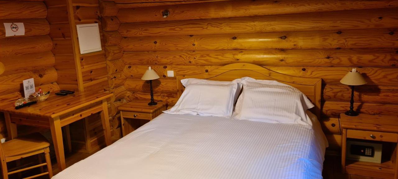 Hotel Residence Le Pin Sylvestre Амневіль Екстер'єр фото